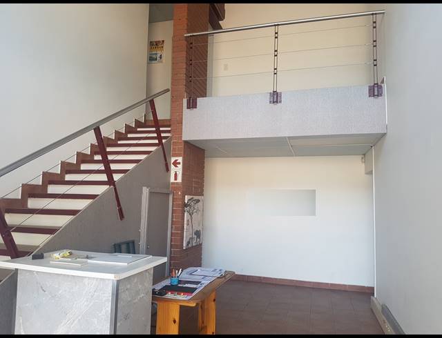 938M² WAREHOUSE FOR SALE IN NORTH RIDING